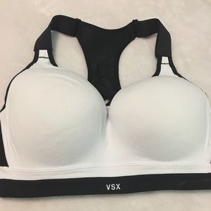 Victoria’s Secret sports bra-like new!! 34DDD